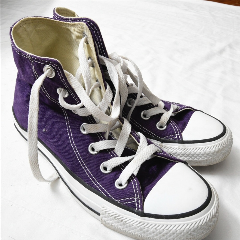 Converse chuck size 6